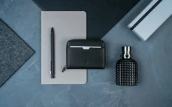 Mayfair 25 Mayfair -CaseCraze Store slim leather wallet zipper minimalist designer mayfair vaultskin 1 black